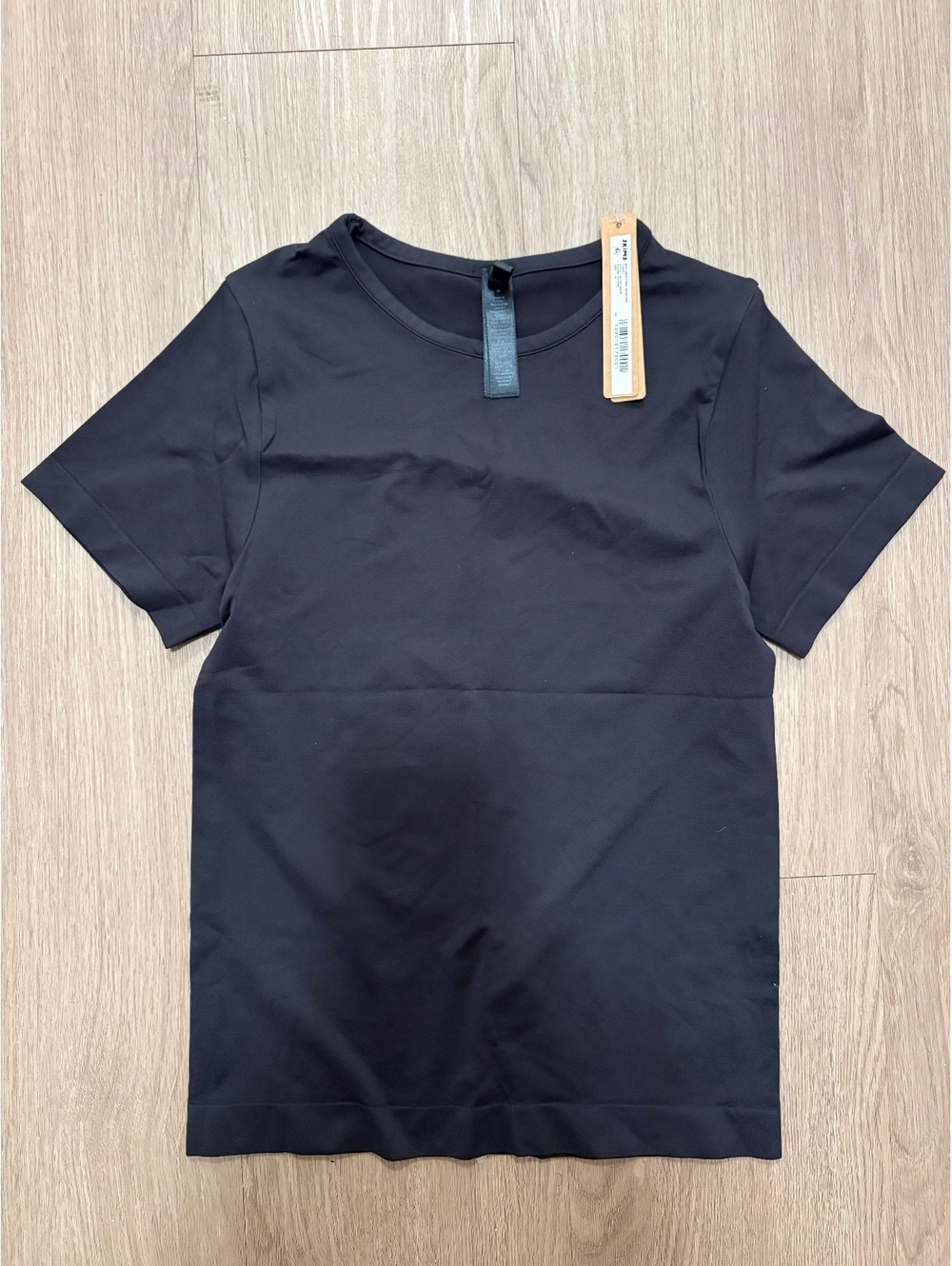 SKIMS Soft Smoothing Seamless Short-Sleeve T-Shirt Eclipse